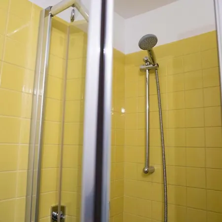 Casa Maga Oda ve Kahvaltı 3*